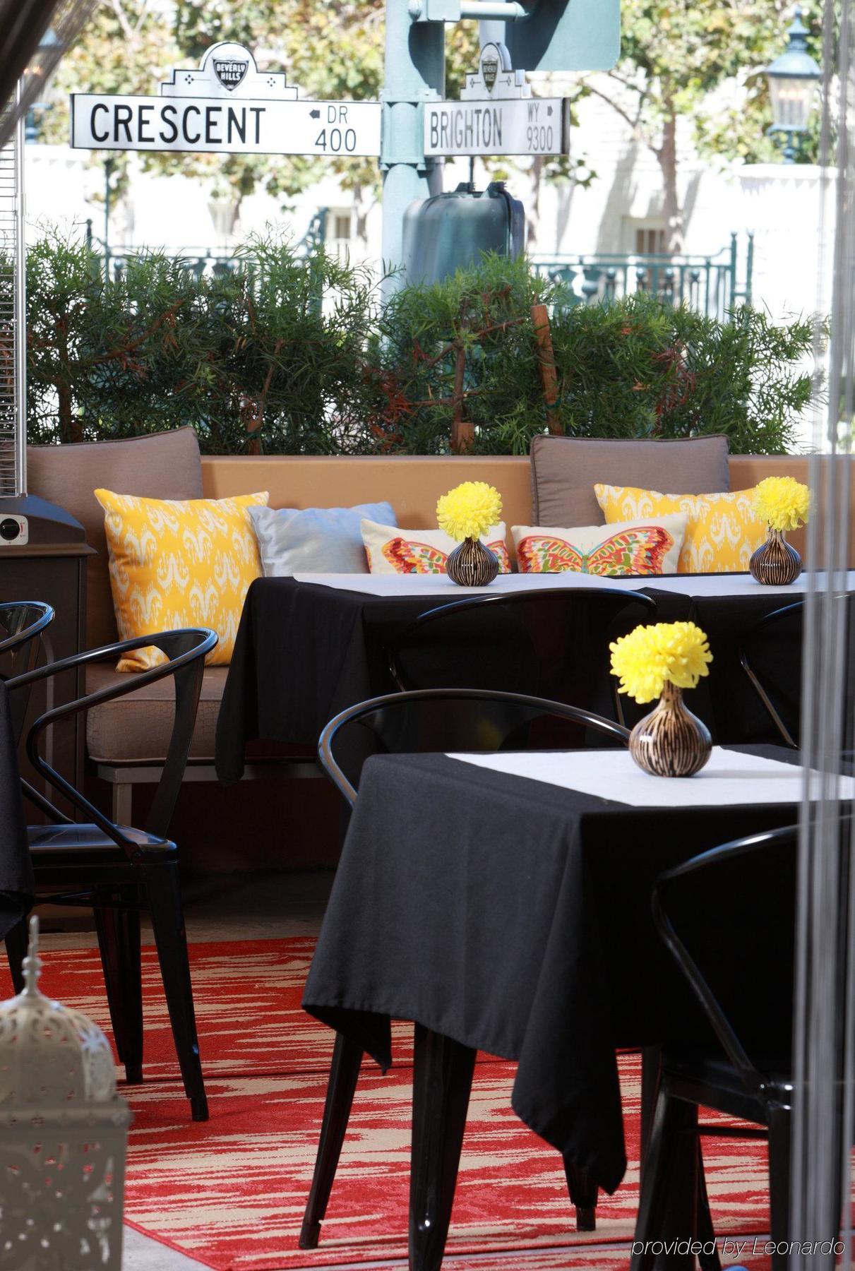 فندق لوس أنجلوسفي  The Crescent Powered By Sonder المطعم الصورة